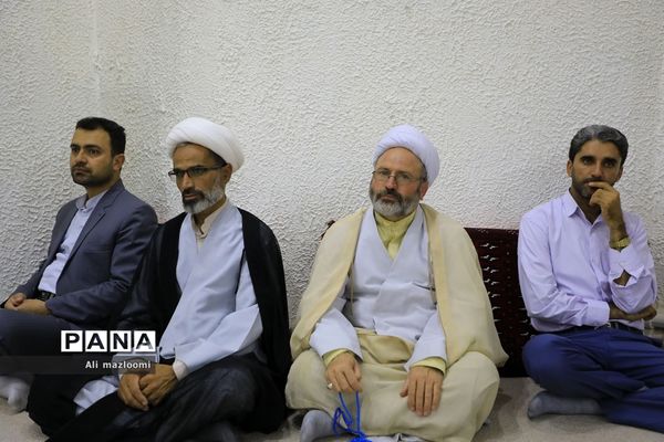 نشست تبیین مسائل جاری انقلاب اسلامی با سخنرانی صفار هرندی