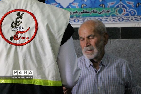 ارائه خدمت بسیج جامعه پزشکی به اهالی روستای پناکوه