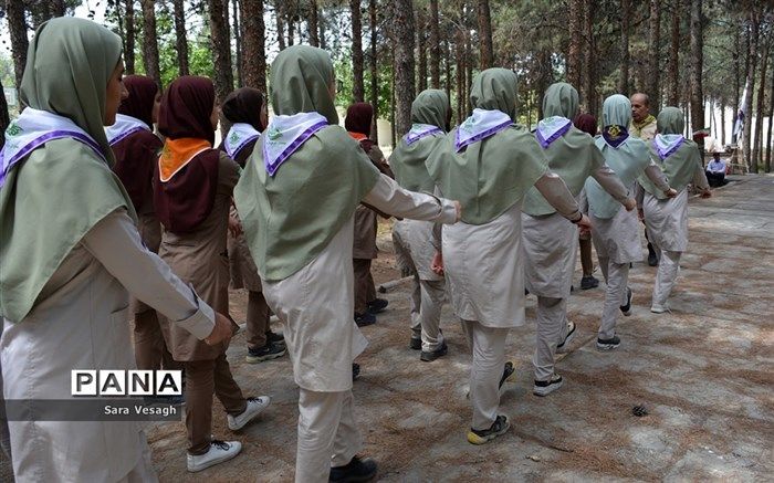 شرکت ۶ دانش آموز پیشتاز ناحیه یک در اردوی ملی سازمان دانش آموزی