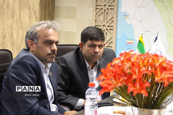 جلسه ساماندهی  پایگاه‌های تغذیه سالم در اداره‌کل آموزش و پرورش فارس