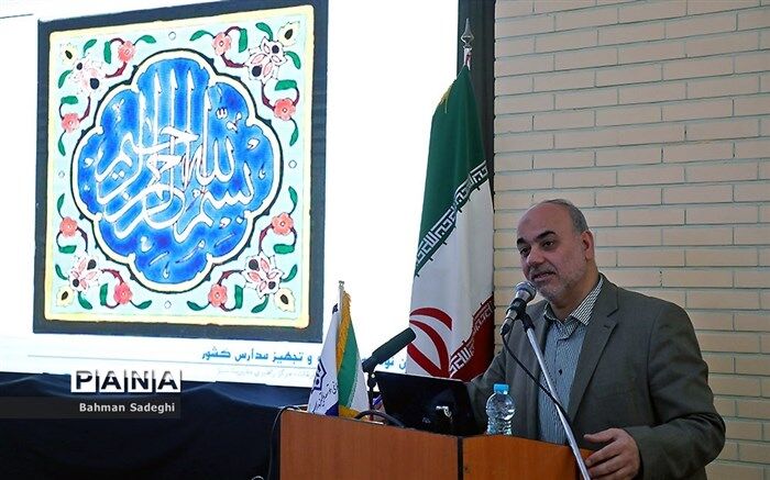 مدیر طرح مدرسه سبز: سند راهبری محتواهای رسانه‌ای مدارس سبز تهیه شده است