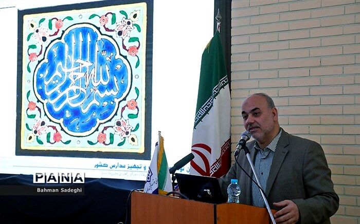 مدیر طرح مدرسه سبز: سند راهبری محتواهای رسانه‌ای مدارس سبز تهیه شده است