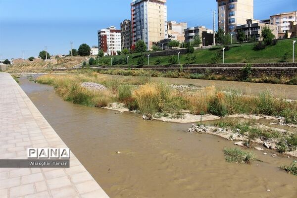 وضعیت بستر رودخانه شهرچای ارومیه
