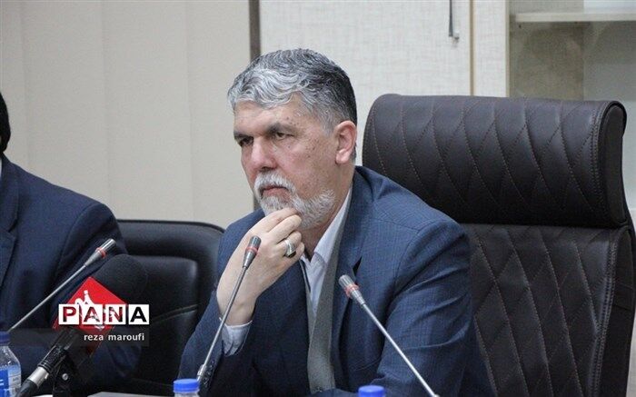 صالحی: اگر هنرهای جدید خلق نکنیم، ایران را در گذشته دفن می‌کنیم