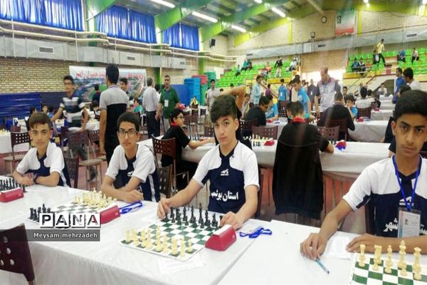 اعزام کاروان ورزشى دانش‌آموزان استان بوشهر به سى و ششمین دوره مسابقات قهرمانى دانش‌آموزان کشور