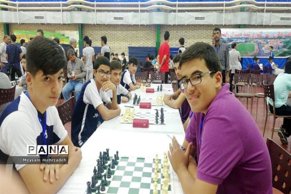 اعزام کاروان ورزشى دانش‌آموزان استان بوشهر به سى و ششمین دوره مسابقات قهرمانى دانش‌آموزان کشور