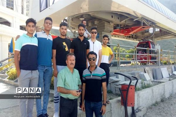 اعزام کاروان ورزشى دانش‌آموزان استان بوشهر به سى و ششمین دوره مسابقات قهرمانى دانش‌آموزان کشور