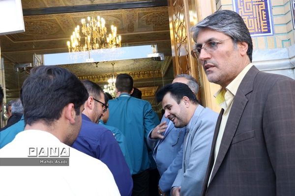 زیارت دسته جمعی دانش‌آموزان قرآنی سراسر کشور در حرم مطهر رضوی