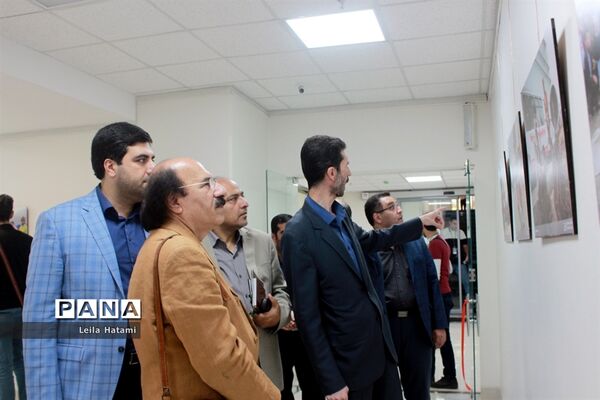 آیین افتتاح نمایشگاه عکس ششمین جشنواره سراسری تئاتر خیابانی ارس