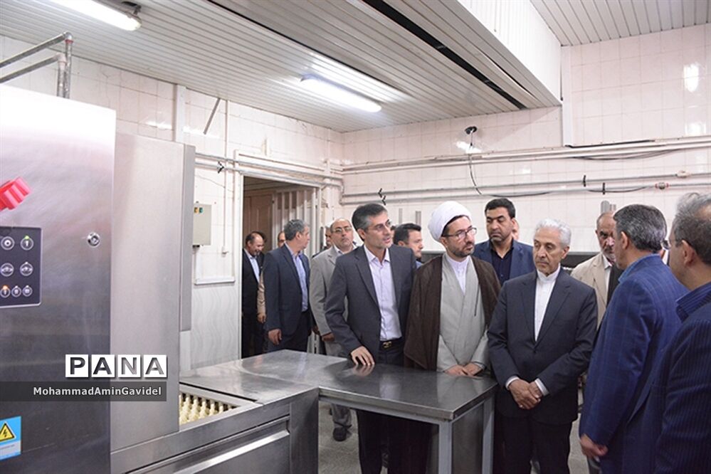 افتتاح ساختمان مرکزی حراست وآشپزخانه صنعتی دانشگاه با حضور وزیر علوم