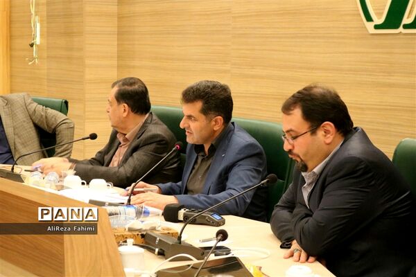نشست خبری هیات رئیسه شورای اسلامی شهر شیراز