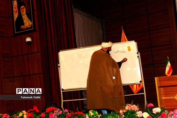 برگزاری دوره تشکیلاتی یاوران ولایت ویژه دختران استان تهران در اردوگاه شهید منتظری شهریار