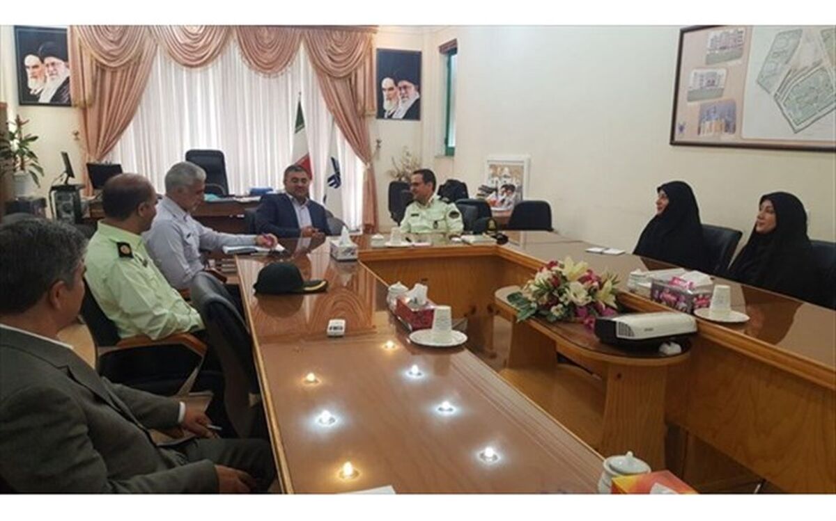 نخبگان نباید از سرعت تحولات تکنولوژی غافل شوند