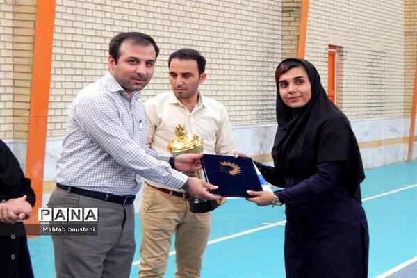 مسابقات فوتسال بانوان جام خوشه چین مرحله استانی