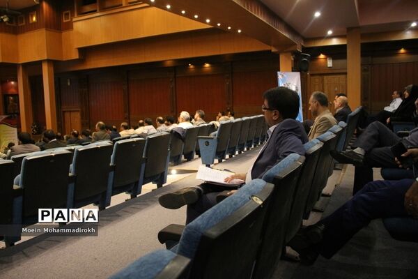 گردهمایی روسا، کارشناس مسئولان و کارشناسان ارزیابی عملکرد و پاسخگویی شکایات سراسر کشور
