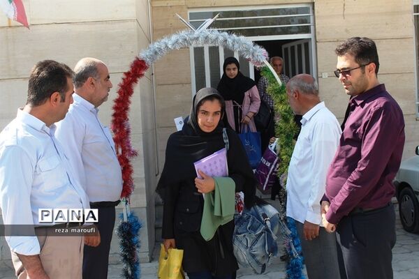 اعزام دانش‌آموزان پیشتاز دختر سازمان دانش‌آموزی آذربایجان غربی  به اردوی ملی