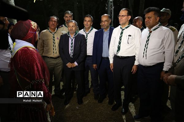 مراسم استقبال از دانش آموزان پیشتاز دختر در نهمین دوره اردوی ملی