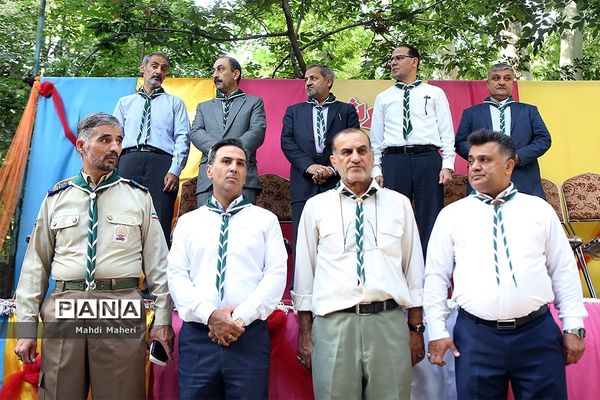 مراسم استقبال از دانش آموزان پیشتاز دختر در نهمین دوره اردوی ملی