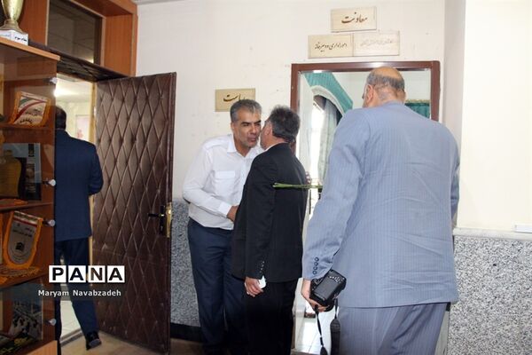 دیدار مدیرکل آموزش و پرورش  استان  خراسان جنوبی  با مدیر سازمان دانش‌آموزی و مسئول خبرگزاری پانای استان
