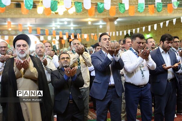 حضور حجت‌الاسلام سیدحسن خمینی در نهمین دوره اردوی ملی