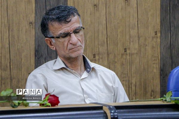 نشست صمیمی فرمانده سپاه لامرد با خبرنگاران