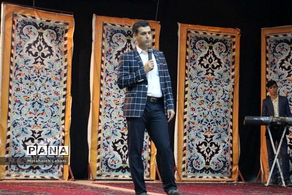 اختتامیه کلاس‌های تابستانه دختران در کانون شهید مطهری