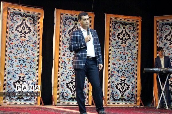 اختتامیه کلاس‌های تابستانه دختران در کانون شهید مطهری