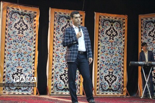 اختتامیه کلاس‌های تابستانه دختران در کانون شهید مطهری