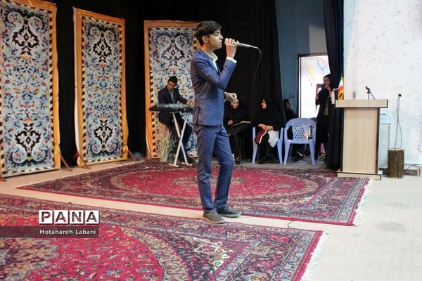 اختتامیه کلاس‌های تابستانه دختران در کانون شهید مطهری