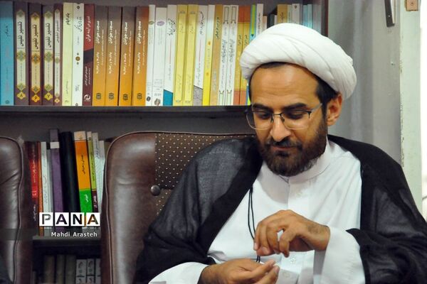 دیدار امام جمعه شهرستان خوسف با خبرنگاران شهرستان خوسف به مناسبت هفته خبرنگار