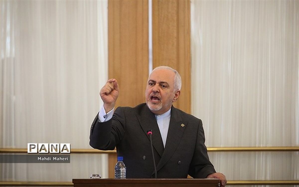 ظریف : فشارهای آمریکا به دلیل قوت و قدرت ایران است نه ضعف