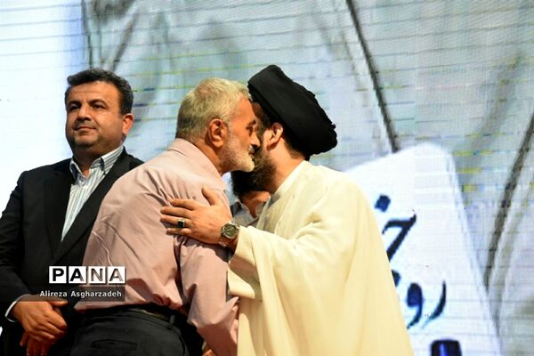 آیین بزرگداشت روز خبرنگار در مازندران