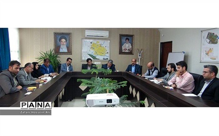 نقدهای سازنده خبرنگاران باعث رفع مشکلات می شود