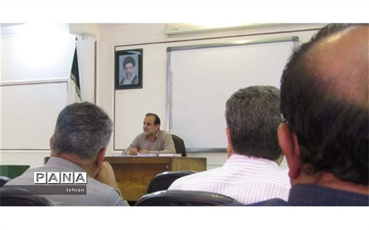 سیدولی حسینی: رهبر آموزشی که در دلها نفوذ می کند می تواند دگرگونی ایجاد کند