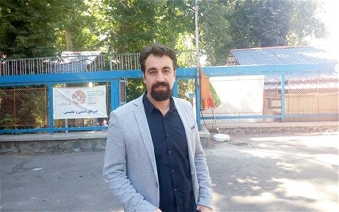 عظیمی: برگزاری جشنواره فرهنگی و هنری در آموزش‌وپرورش باعث ایجاد تحول در عرصه فرهنگی و هنری کشور می‌شود