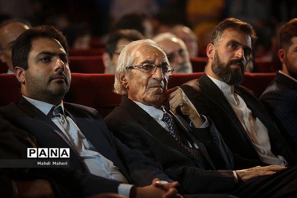 یادمان نخستین سال درگذشت زنده یاد عزت الله انتظامی