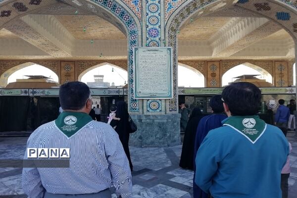 حضور دانش‌آموزان پیشتاز پسر سراسر کشور در حرم مطهر رضوی
