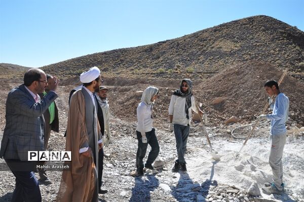 بازدید مسئولان از اردوی جهادی دانشجویان شهرستان خوسف
