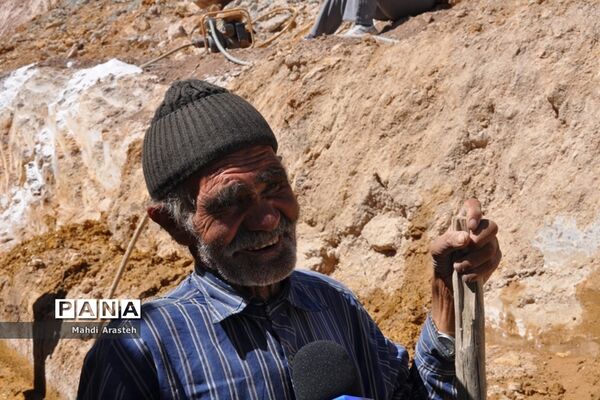 بازدید مسئولان از اردوی جهادی دانشجویان شهرستان خوسف