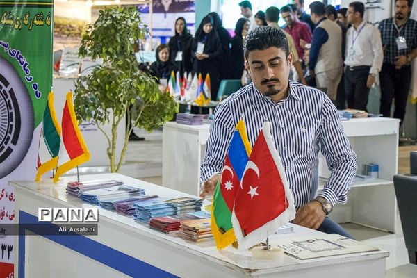 دومین جشنواره ملی گردشگری و صنایع دستی در ارومیه-۲