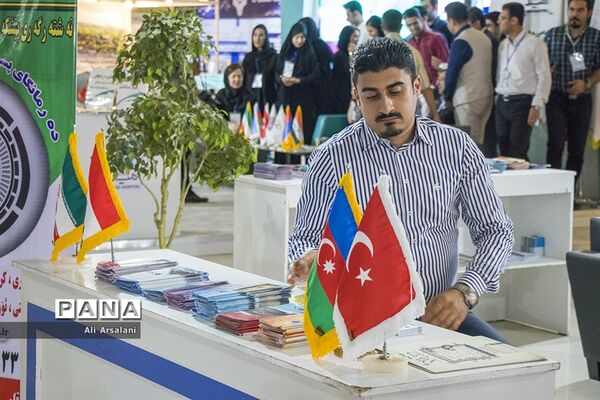 دومین جشنواره ملی گردشگری و صنایع دستی در ارومیه-۲