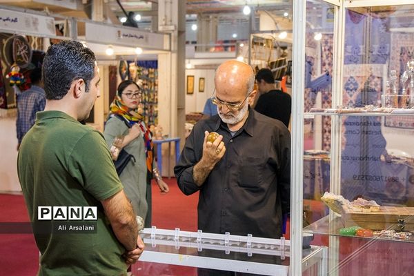 دومین جشنواره ملی گردشگری و صنایع دستی در ارومیه-۲