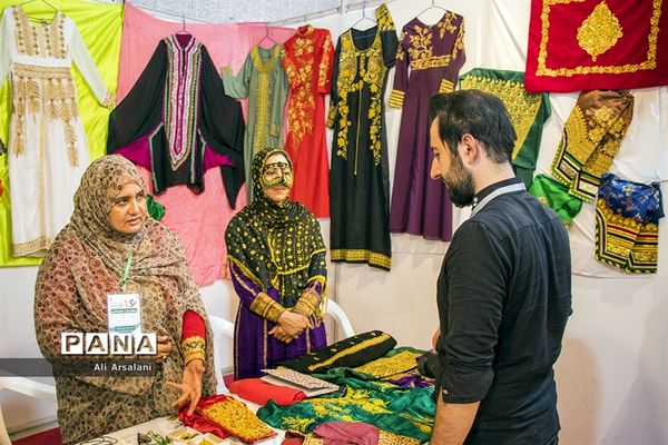 دومین جشنواره ملی گردشگری و صنایع دستی در ارومیه-۲