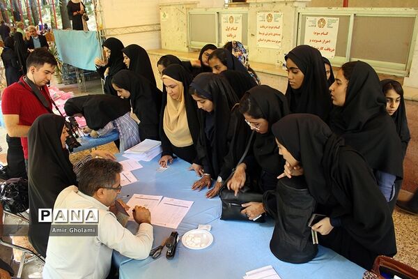 پذیرش برگزیدگان سی و هفتمین جشنواره فرهنگی هنری دختران سراسر کشور