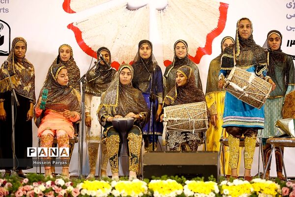مراسم افتتاحیه سی و هفتمین جشنواره فرهنگی هنری دانش آموزان دختر کشور