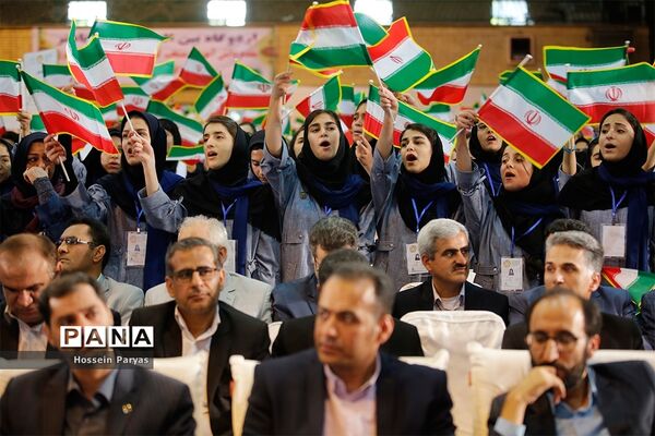 مراسم افتتاحیه سی و هفتمین جشنواره فرهنگی هنری دانش آموزان دختر کشور