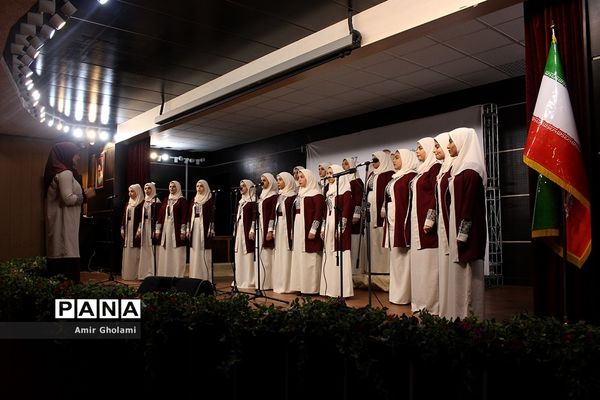 اولین روز از رقابت‌های سی و هفتمین جشنواره فرهنگی و هنری دختران سراسر کشور