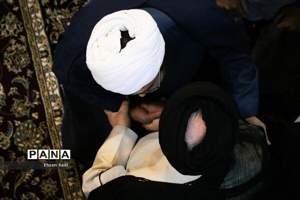 مراسم عمامه‌گذاری 280 طلبه خراسان