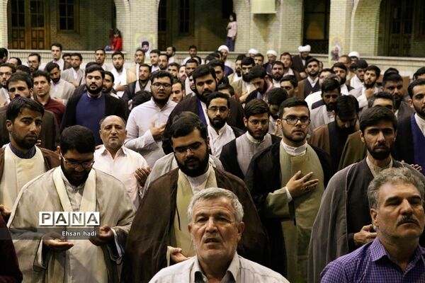 مراسم عمامه‌گذاری 280 طلبه خراسان