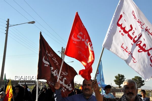 حرکت کاروان شادی غدیر در شهرستان خوسف